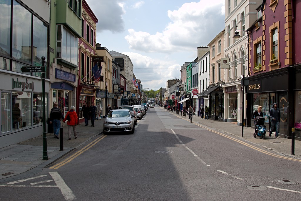 dingle killarney eire ierland Ierse graafschap ring of kerry de dolfijn Fungie Mount Brandon whiskey irish pub ale bisdom